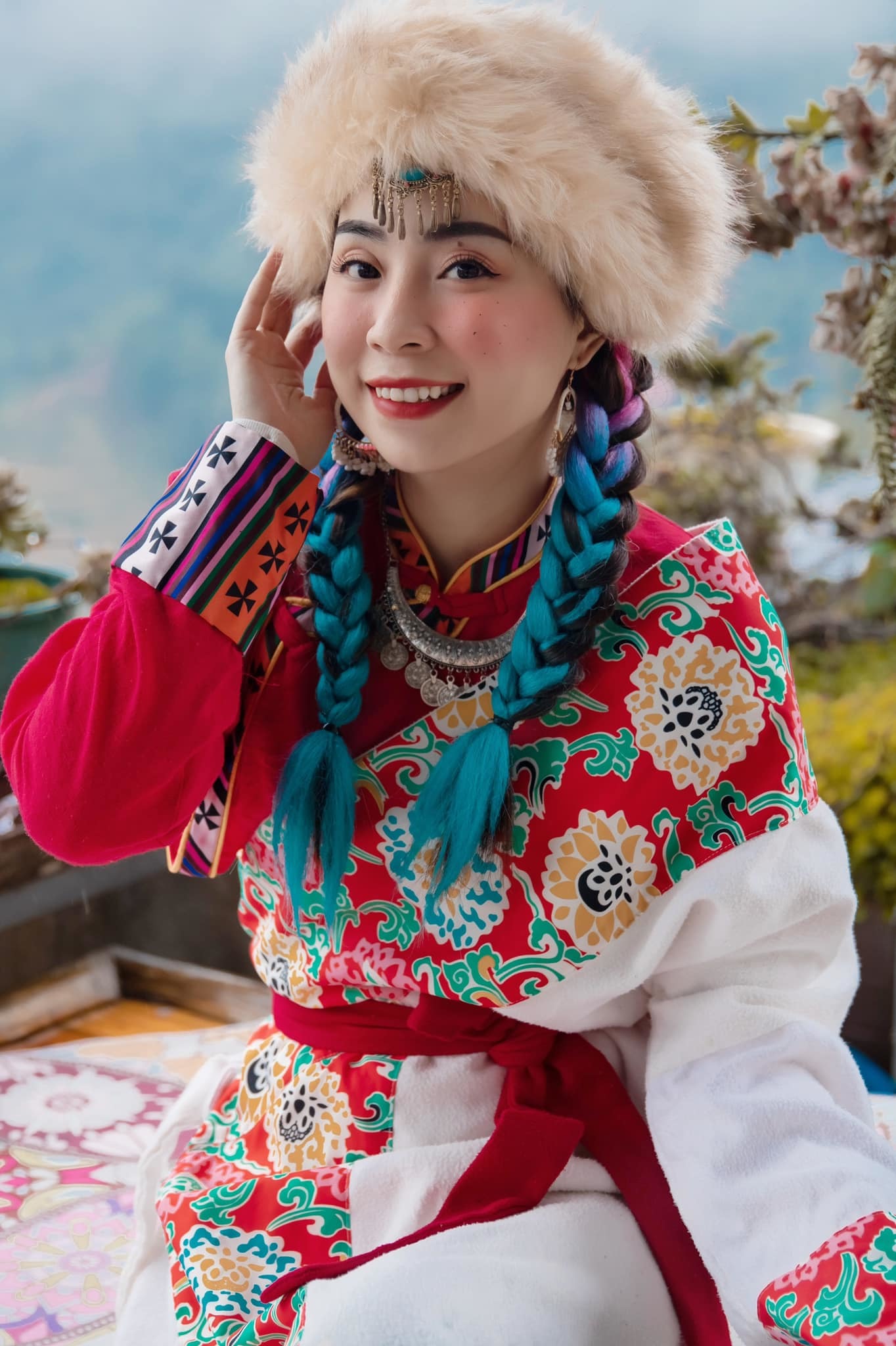 Xuất Hiện Hàng Loạt “Thiếu Nữ Du Mục Mông Cổ, Tây Tạng” Xinh Đẹp Giữa Núi  Rừng Sa Pa