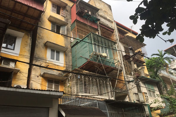 Hanoi to demolish run-down apartment buildings in 2023 Q3