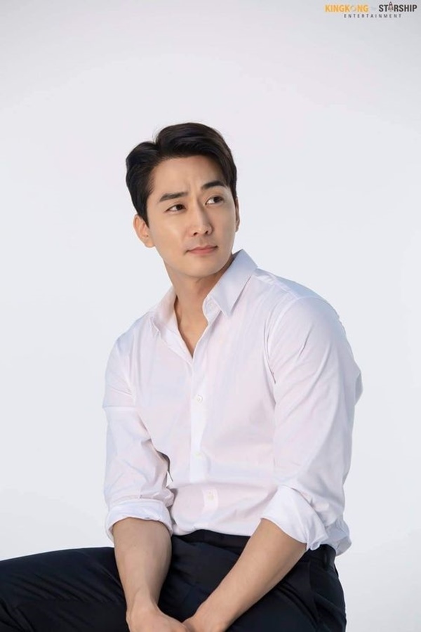 Song Seung Hun: Từng yêu Lưu Diệc Phi, U50 siêu giàu nhưng vẫn lẻ bóng