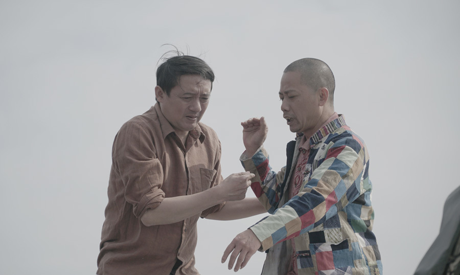Diễn viên Hoàng Yến có cảnh nóng với trai trẻ trong 'Làng ế vợ 8'