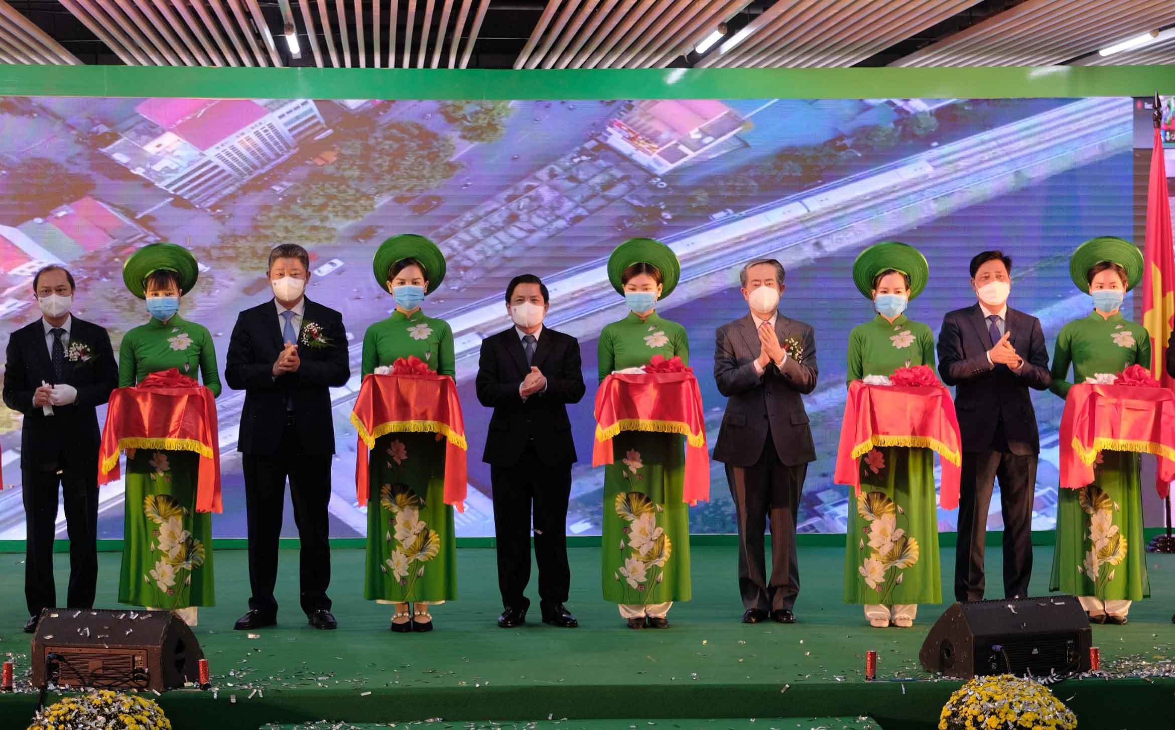 Đường sắt Cát Linh - Hà Đông đón 1 triệu hành khách