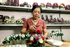 Người phụ nữ bán loại hoa 'có một không hai' cho nhà giàu chơi Tết