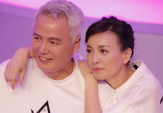 Vợ chồng Trương Đình bị tẩy chay sau scandal đóng băng tài sản 2000 tỷ đồng