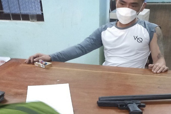 Chân tướng người đàn ông dùng súng khống chế một phụ nữ ở Quảng Ngãi