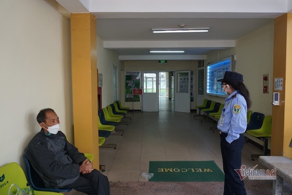 Người thân nghi vấn về nguồn 'vật thể' trong sọ bé 3 tuổi nghi bị bạo hành