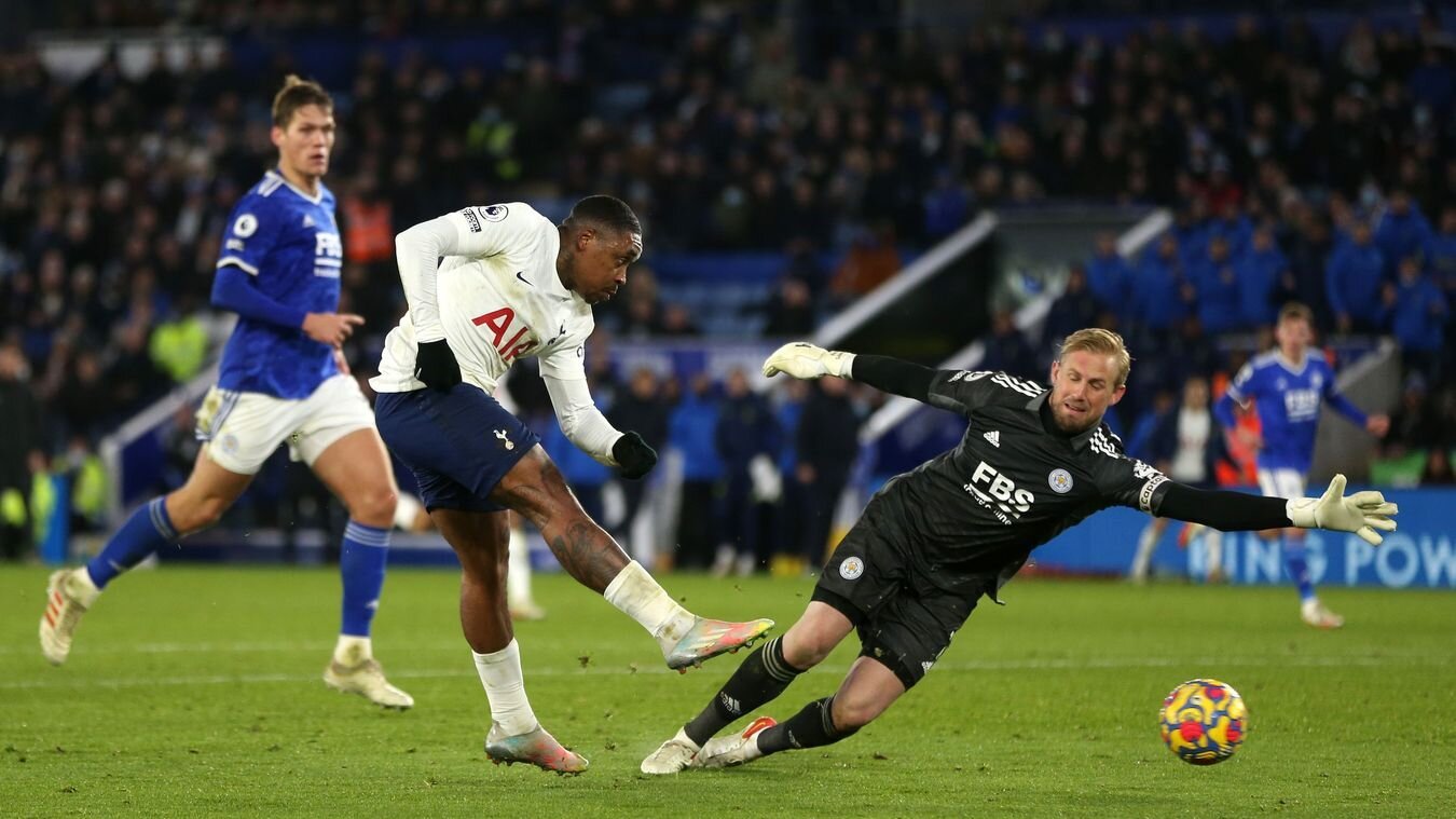 Tottenham ngược dòng thắng 'điên rồ' trước Leicester