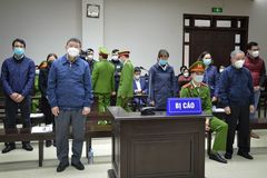 Cựu Giám đốc Bệnh viện Bạch Mai Nguyễn Quốc Anh nhận 5 năm tù