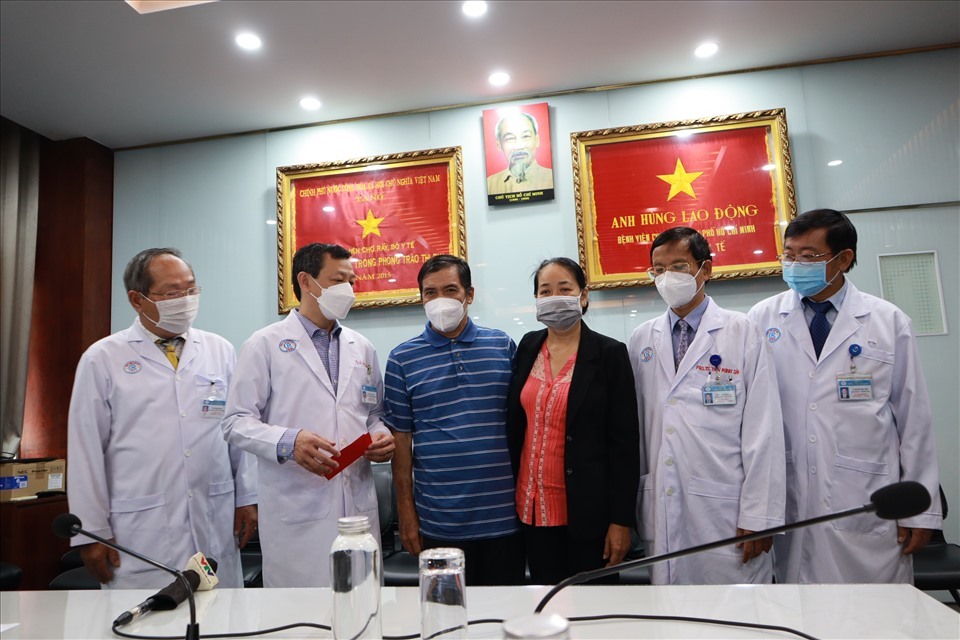 Lần đầu tiên tại Việt Nam có người hiến và ghép thận khác nhóm máu