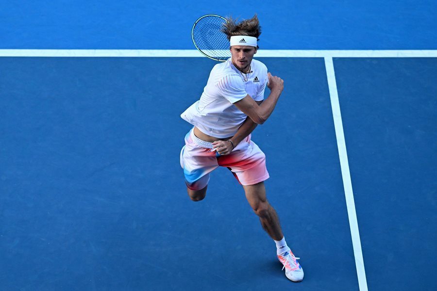 Australian Open 2022: Zverev thẳng tiến vòng 4