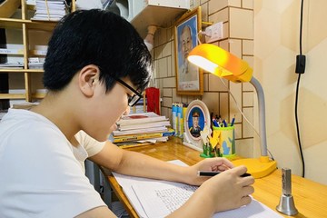 Nam sinh lớp 9 đạt 7.5 IELTS, được đặc cách giải Nhất tỉnh Hà Tĩnh
