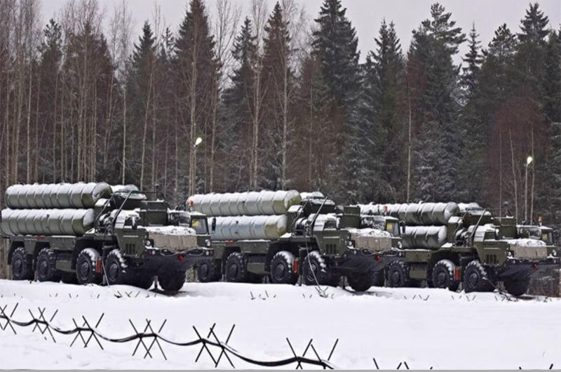 Xem tên lửa Nga rầm rập hướng tới Belarus