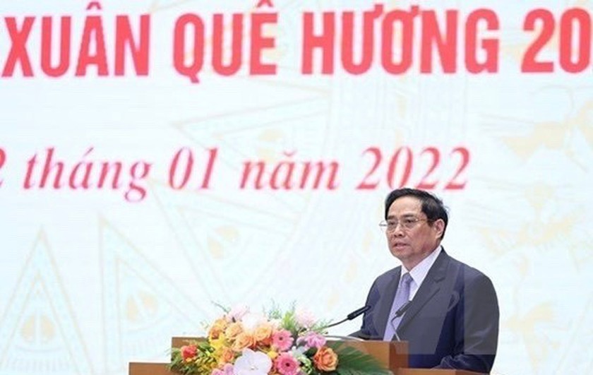 PM meets OVs joining “Xuan Que huong” program