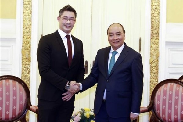 State President receives Honorary Consul of Vietnam to Switzerland
