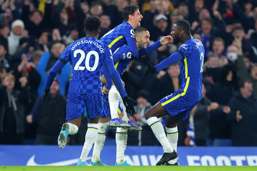 Chelsea thắng Tottenham: Ma thuật Ziyech và nỗi buồn Conte