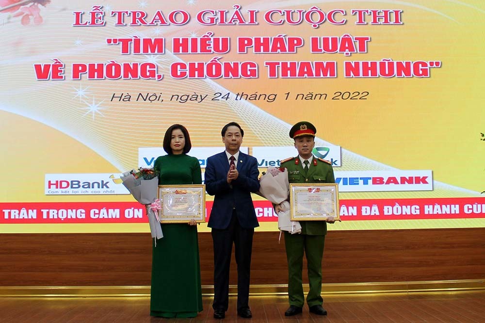 Thanh tra Chính phủ trao giải cuộc thi về phòng, chống tham nhũng