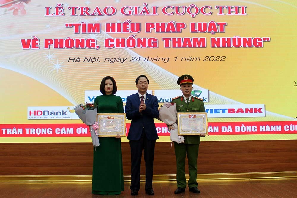 Thanh tra Chính phủ trao giải cuộc thi về phòng, chống tham nhũng