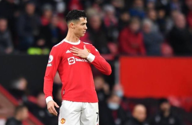 Ronaldo khó ở tức giận Harry Maguire và Mason Greenwood