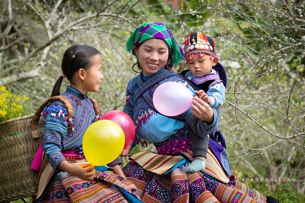 Độc đáo phiên chợ Cán Cấu ngày cuối năm