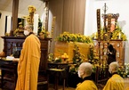 The shrouding ceremony for Zen Master Thich Nhat Hanh