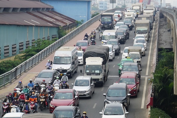 Bộ Y tế hỏa tốc không ‘ngăn sông cấm chợ’ dịp Tết Nguyên đán