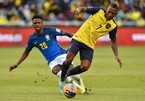 Brazil cưa điểm với Ecuador trong trận cầu 'điên rồ'