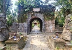 Remarkable ancient stone tomb in Thanh Hoa