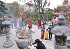 Lunar New Year visit to pagodas - long-lived tradition