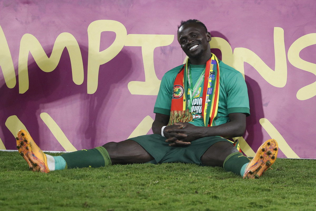 Mane thắng trận đấu với các siêu sao Liverpool khi Senegal giành chức vô địch Cúp bóng đá châu Phi