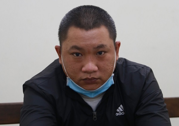 Bắt kẻ chuyên cho tiểu thương vay với lãi suất 1.460%/năm