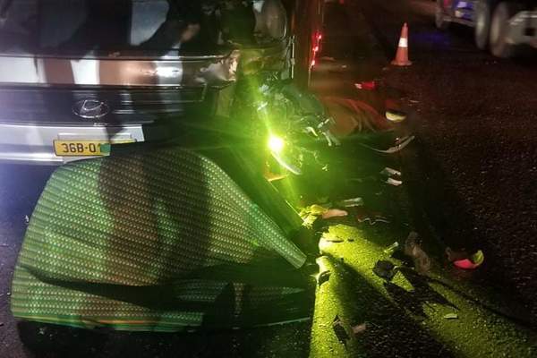 Xe khách va chạm xe máy, 2 người tử vong thương tâm