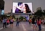 Các cặp đôi Thái Lan được khuyên đeo khẩu trang khi quan hệ thân mật