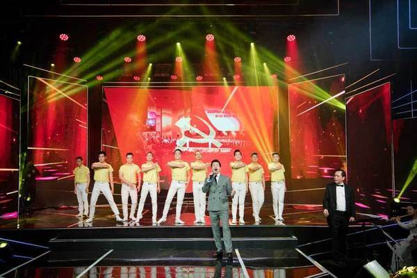 Đăng Dương thăng hoa trong 'Mãi mãi là sao sáng dẫn đường'