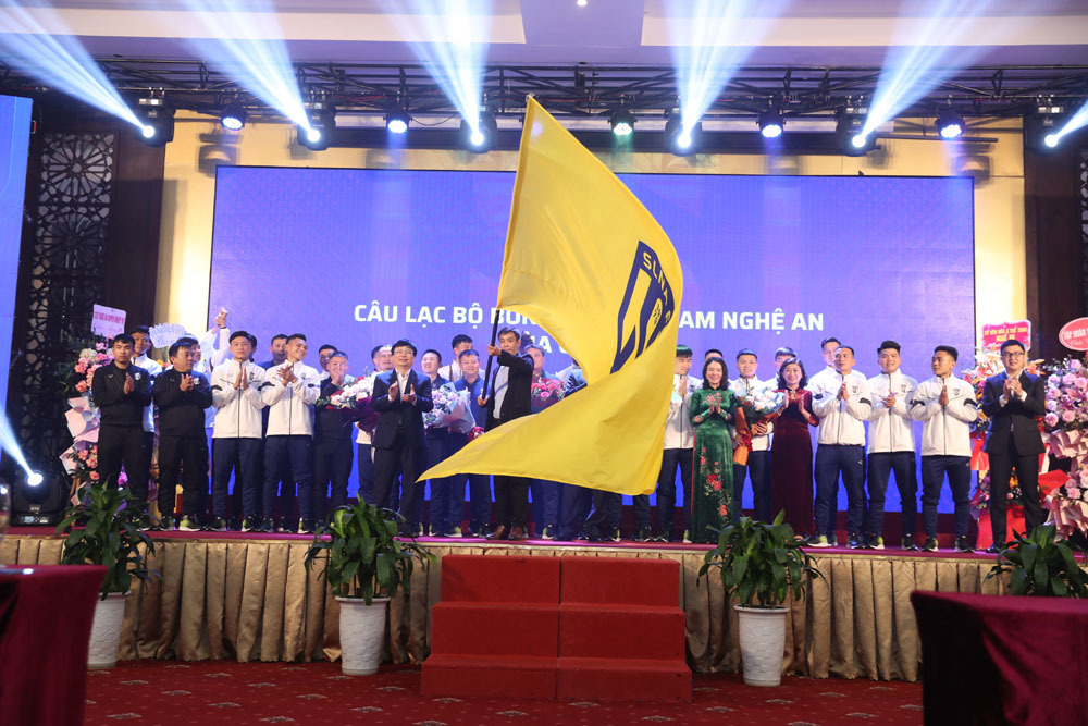 Chi bạo đầu tư, SLNA đặt mục tiêu top 3 V-League