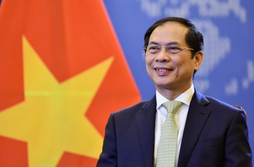 Ngoại giao Việt Nam vì sự nghiệp bảo vệ và phát triển đất nước dưới ánh sáng Nghị quyết Đại hội Đảng XIII