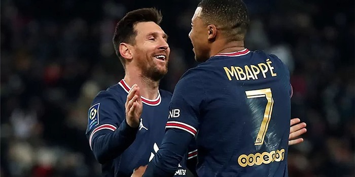 MU đàm phán Tchouameni, Messi ở lại PSG mùa tới