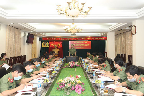 Nâng cao hiệu quả hoạt động hưởng ứng Ngày Pháp luật Việt Nam trong Công an nhân dân
