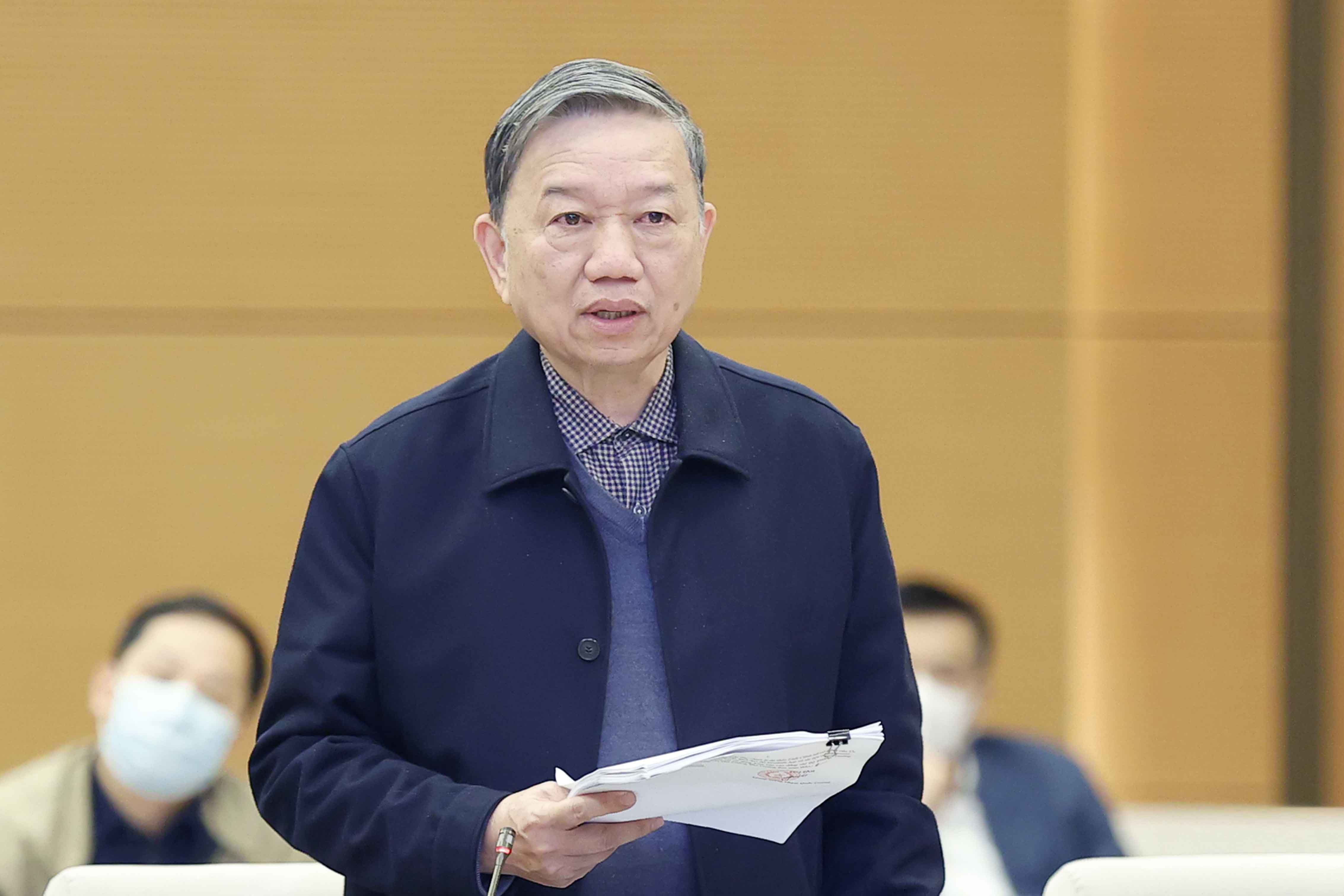 Bộ trưởng Tô Lâm: Chính sách không bó việc dân giúp công an