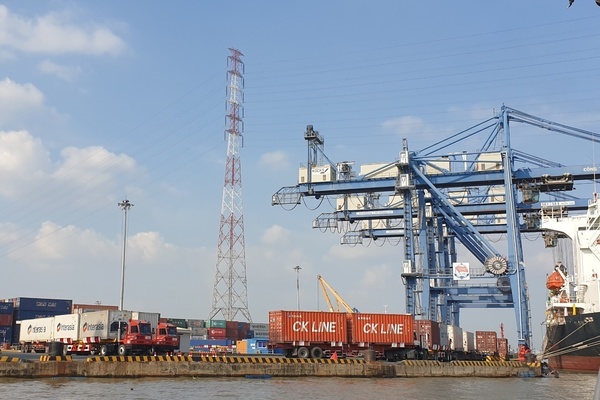 TP.HCM bắt đầu thử nghiệm hệ thống thu phí cảng biển