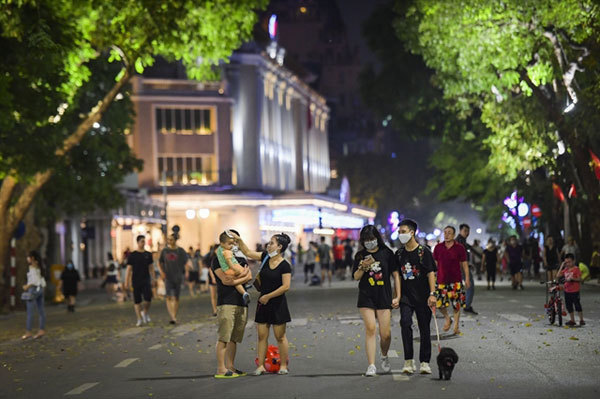 Hanoi's pedestrian streets could reopen in March