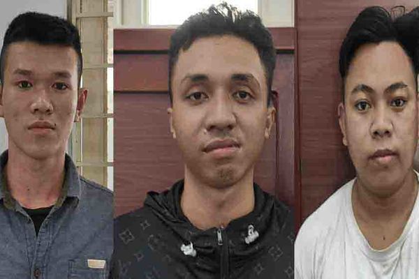 Băng nhóm dùng mã tấu chém người, cướp sạch tiền ở TP.HCM