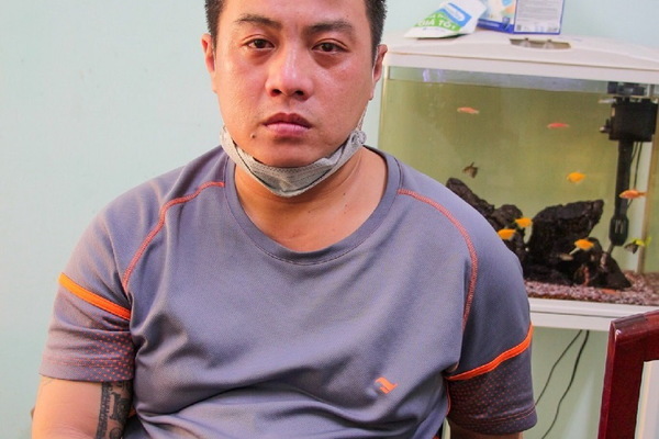 Giật túi xách khiến 2 mẹ con ngã lăn, tên cướp táo tợn bị 'tóm' sau 4 tiếng