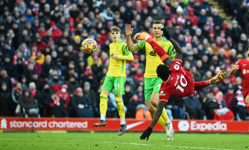 Liverpool ngược dòng hạ Norwich