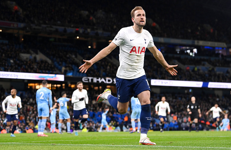Harry Kane rực sáng, Tottenham thắng siêu kịch tính Man City