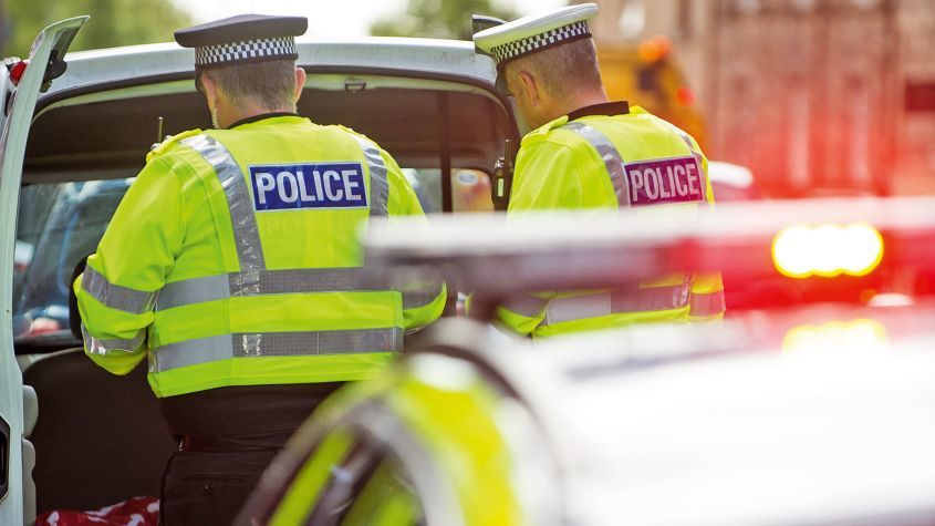 Trộm cắp phụ tùng ô tô sang ngày càng tăng mạnh ở Anh