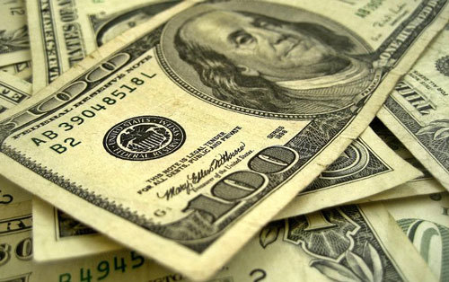 Tỷ giá USD, Euro ngày 23/2: Chờ những đòn trừng phạt, USD hồi phục nhẹ