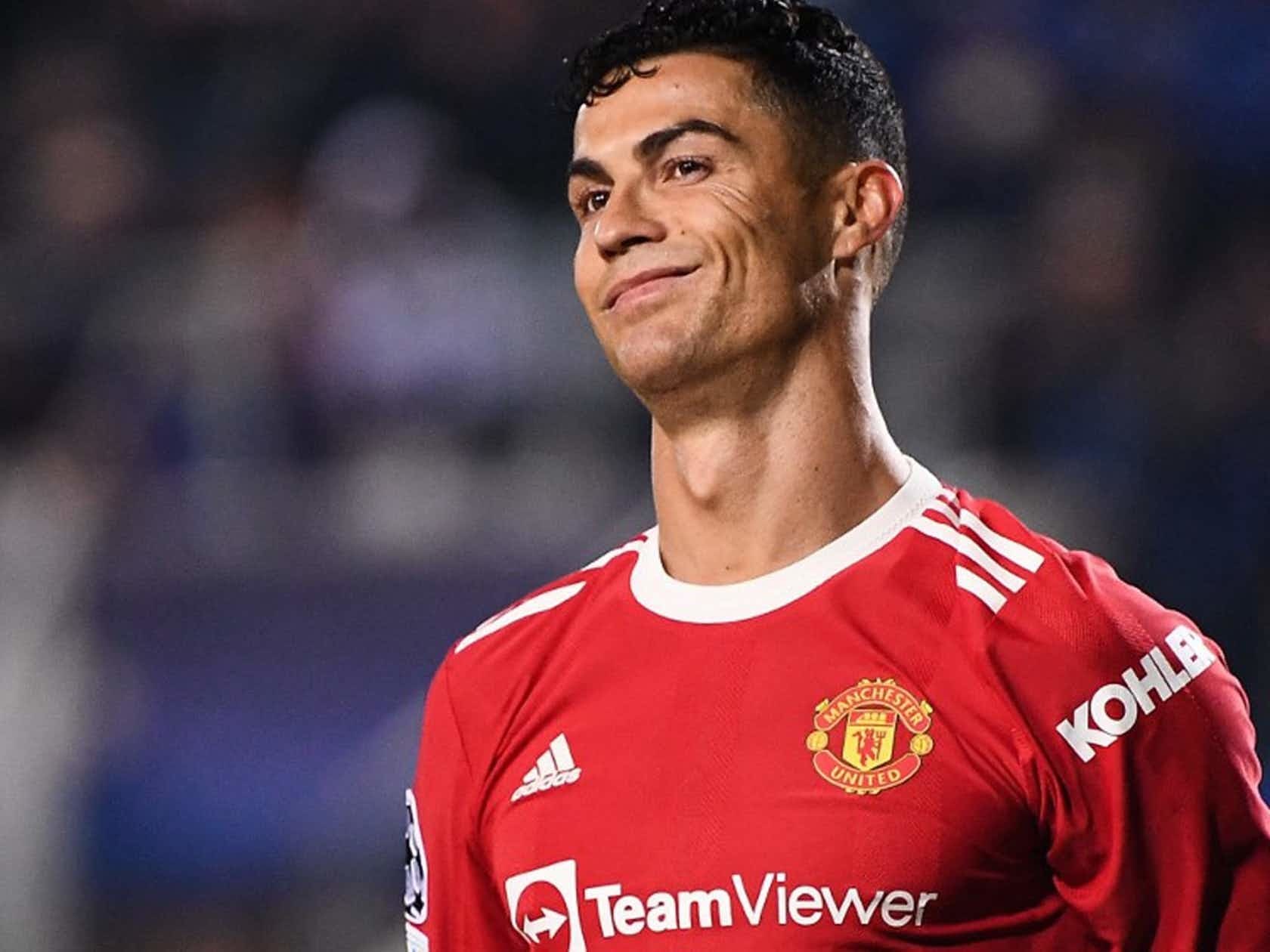 MU chú ý, Ronaldo luôn chạy trốn