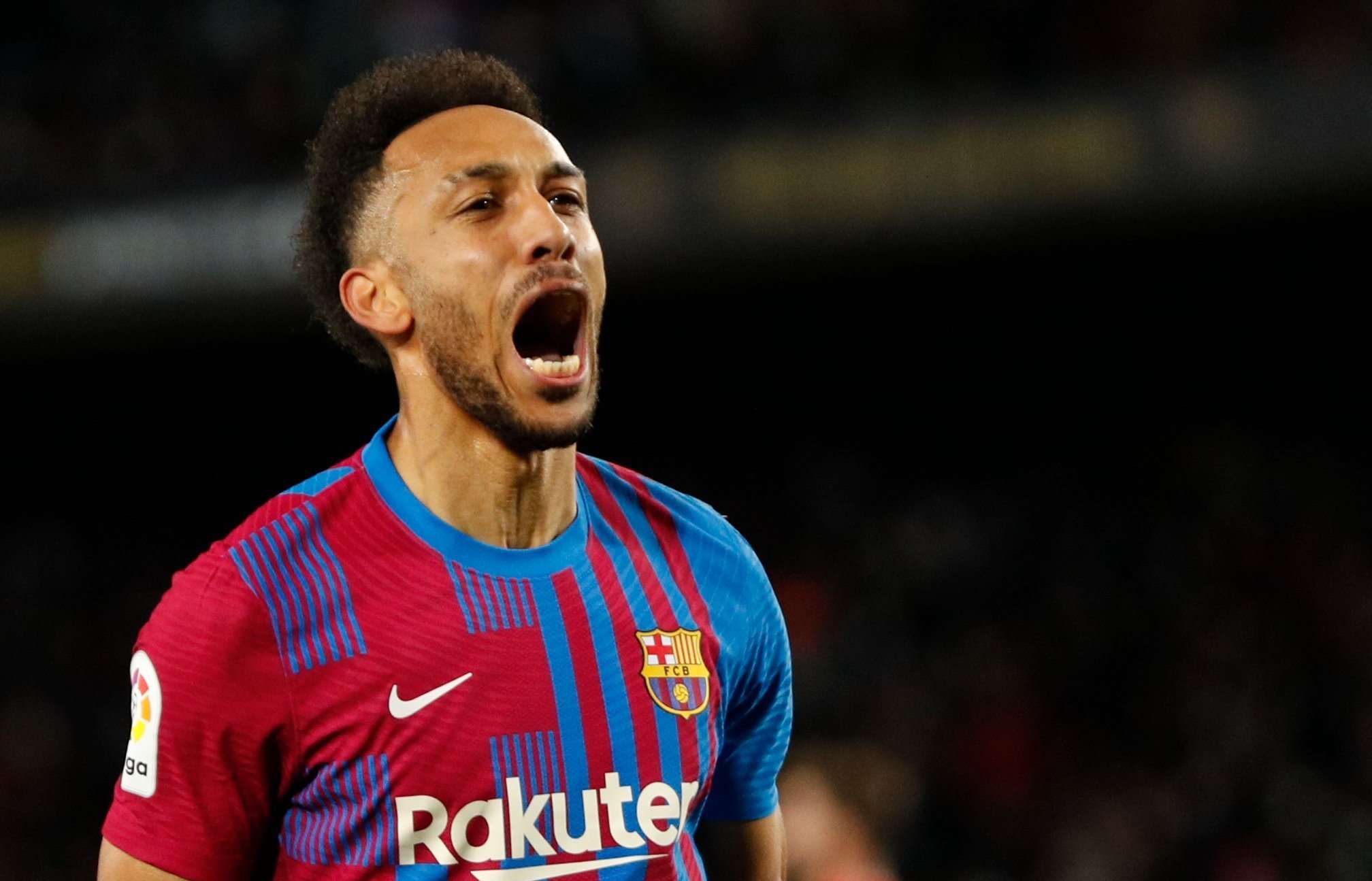 Aubameyang khơi mào, Barca đại thắng '4 sao'