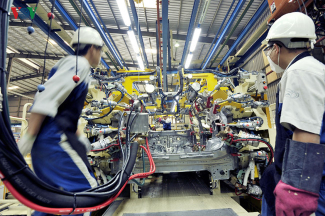 Association: Regulations on localization ratios stifle VN automobile industry