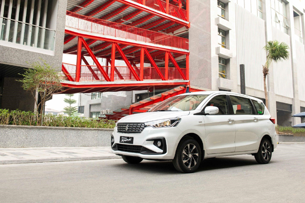 Suzuki Ertiga - mẫu MPV 7 chỗ đáng tiền