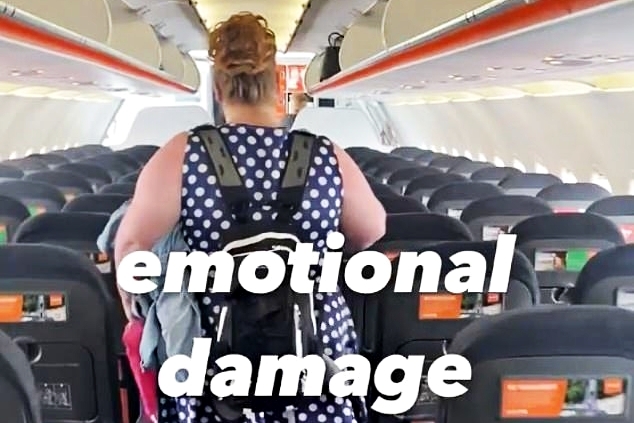 Nữ du khách đăng video 1 ngày đi máy bay của 'người quá khổ' gây tranh cãi